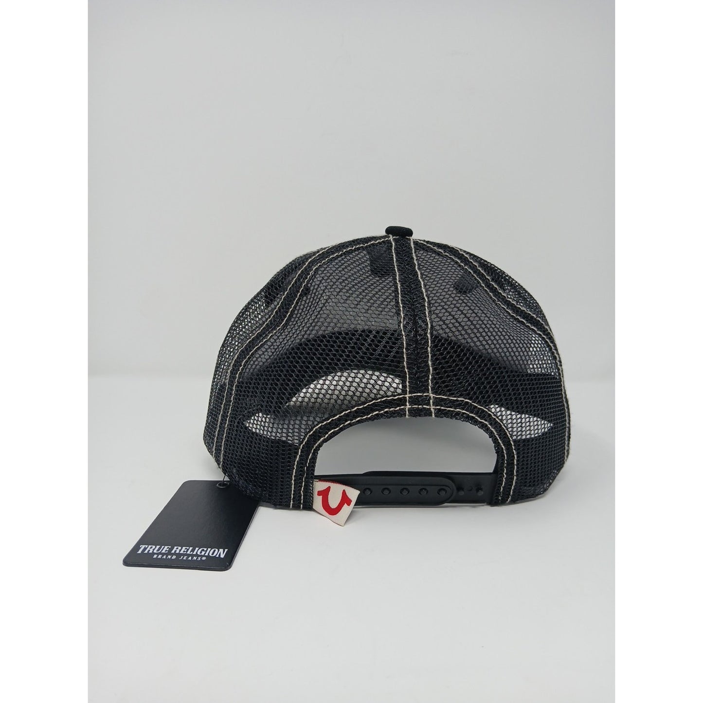 True Religion Men Horse Shoe Embroidered Logo Trucker Hat Cap Style TR3036 New