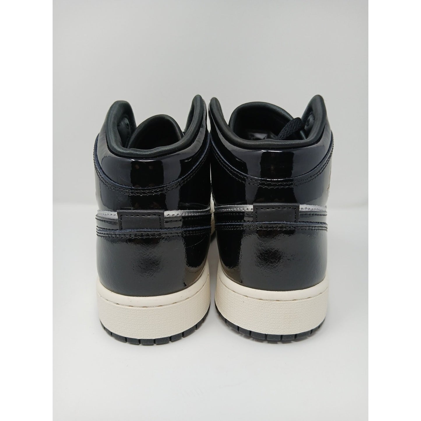 Nike Air Jordan 1 Mid SE GS AJ1 Black Metallic Silver Shoes Sz 6.5Y FZ3938-001