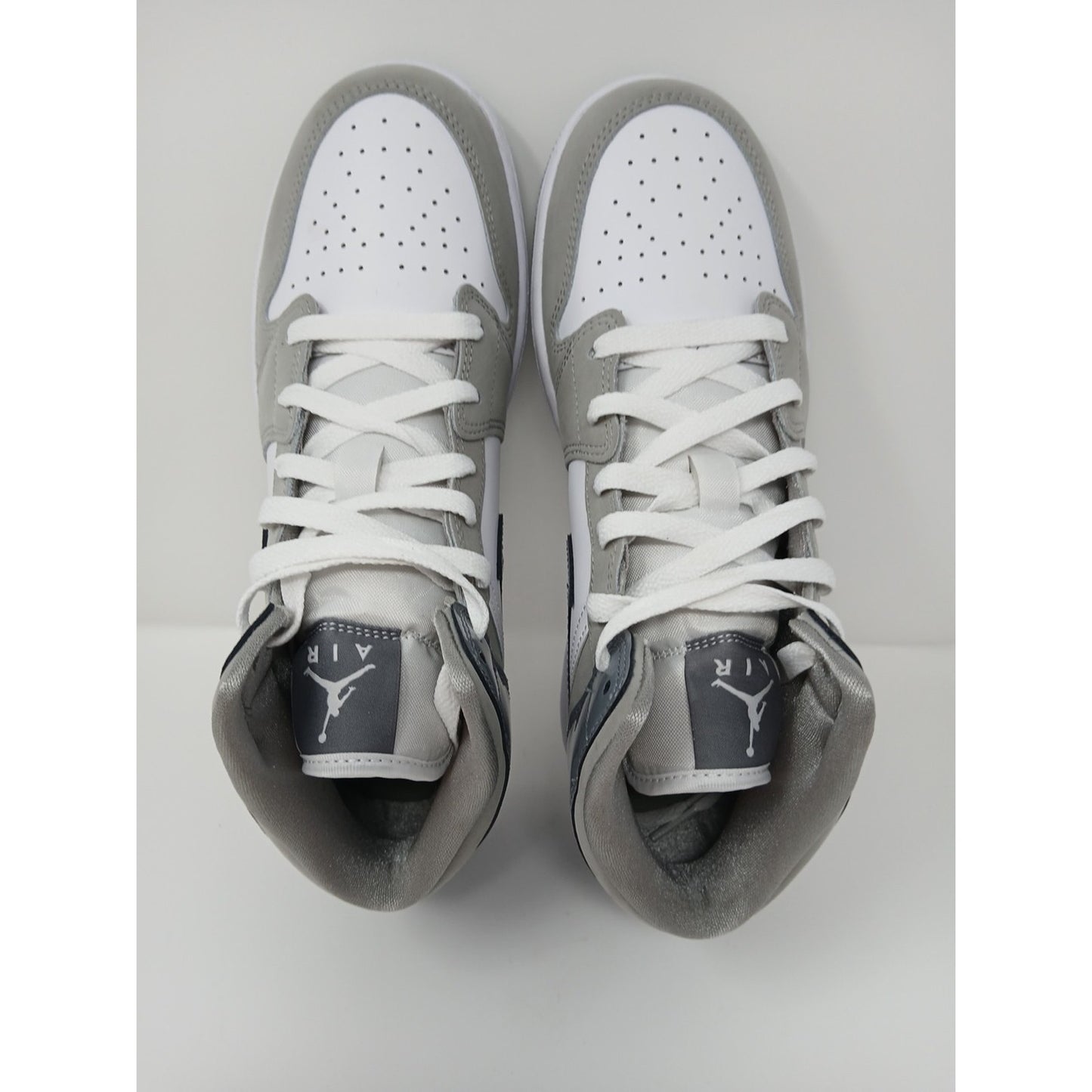 Nike Air Jordan 1 Mid SE GS AJ1 Patent Grey Shoes Sz 7Y /Women’s 8.5 HF3193-100