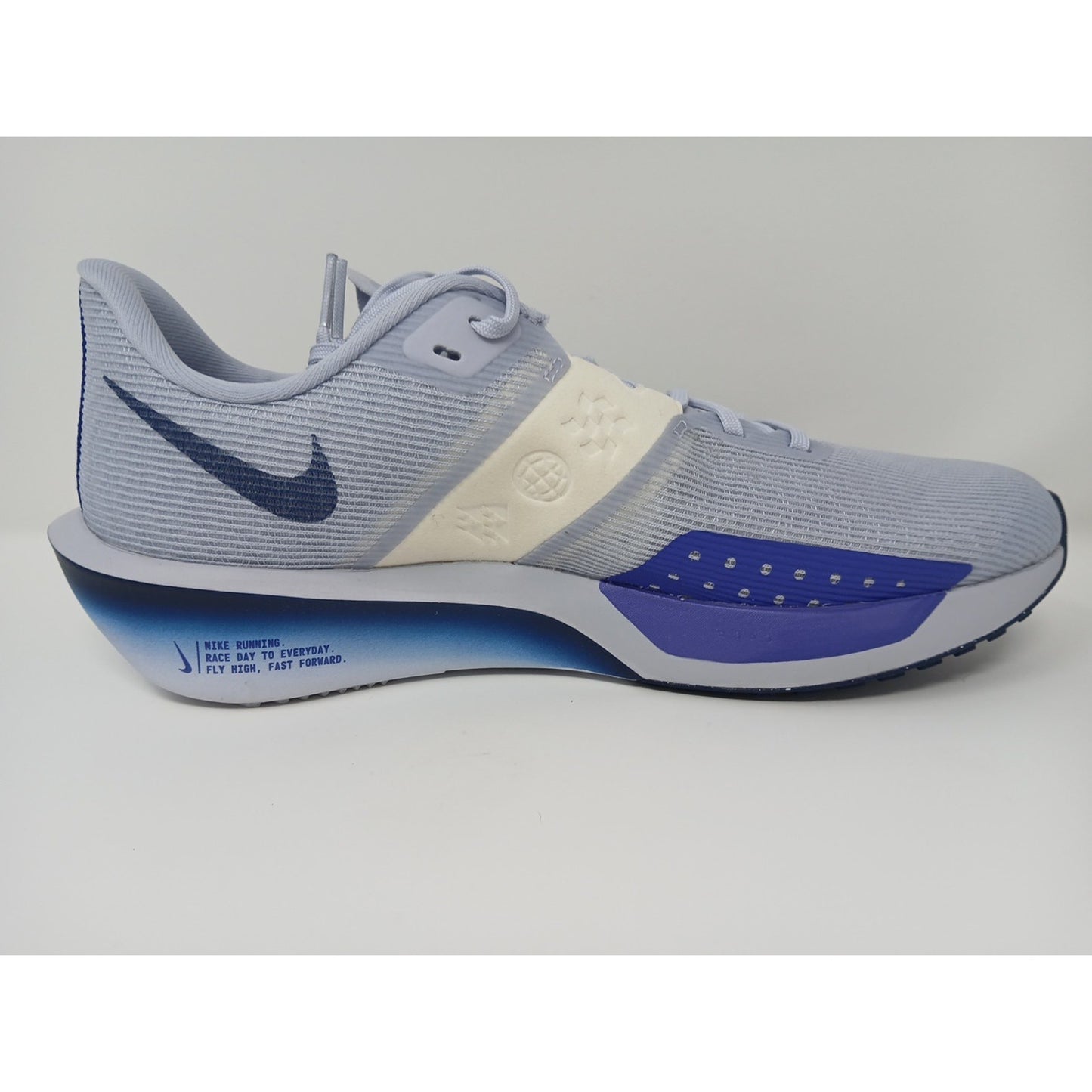 Nike Air Zoom Rival Fly 4 Men Sz US 10 Running Shoes FV6040 002 Violent/ Blue