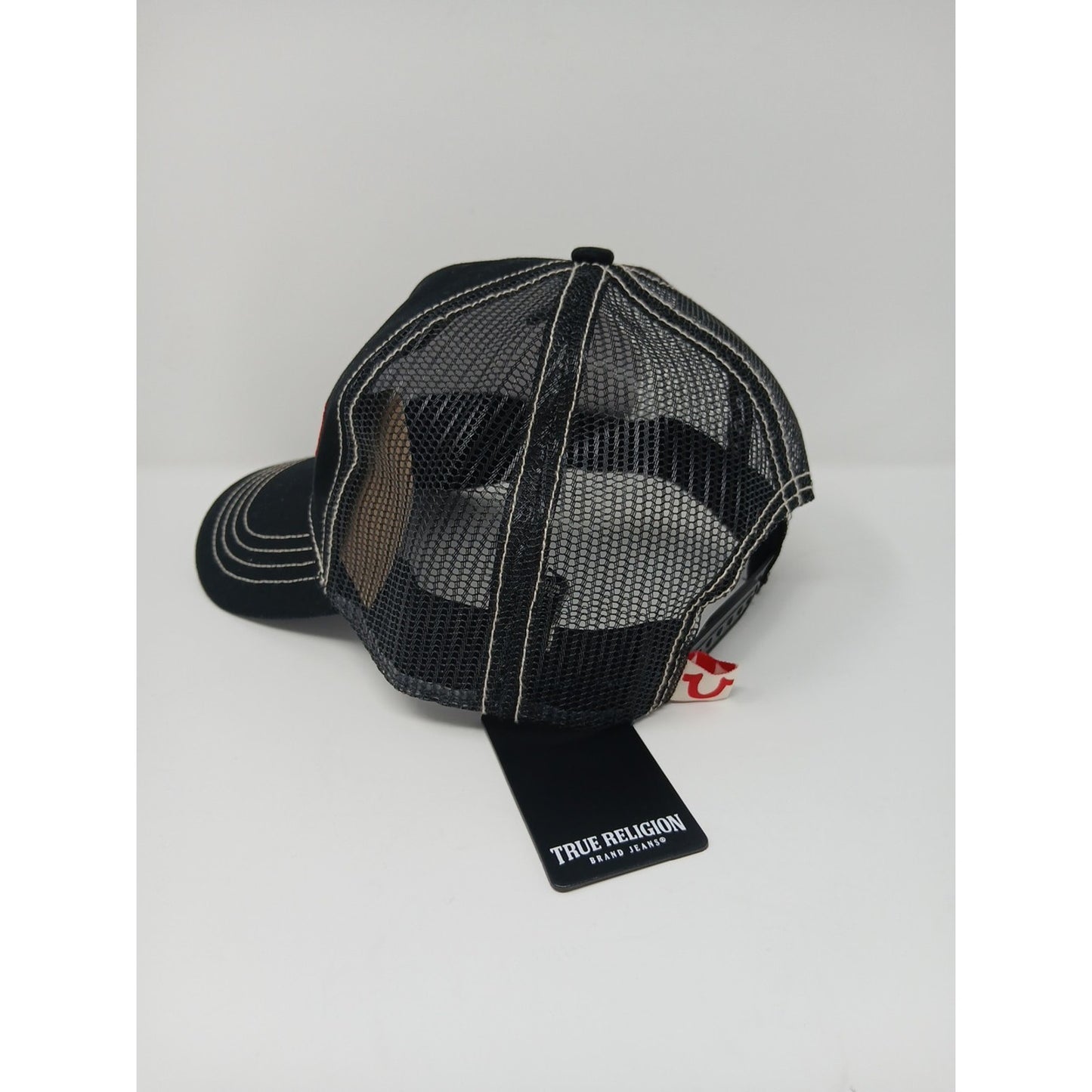 True Religion Men Horse Shoe Embroidered Logo Trucker Hat Cap Style TR3036 New